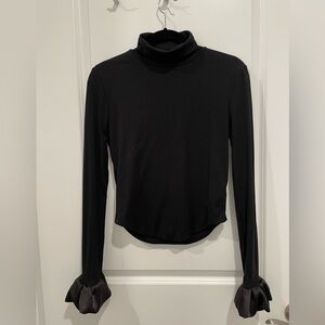⭐️ Forever 21 Turtleneck